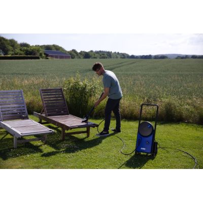 9. NILFISK CORE 140-6 PowerControl Washer - PAD