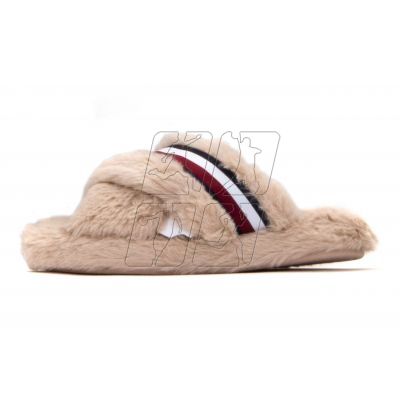 2. Tommy Hilfiger Ful Cross Strap Home Slipper W FW0FW07551ABO