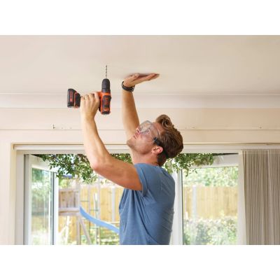 9. 10.8V 1.5Ah Li-ion cordless drill/driver