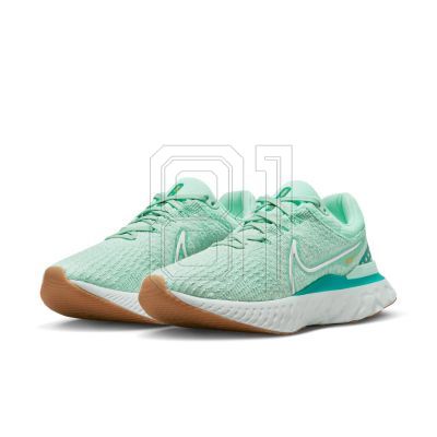 12. Nike React Infinity Run Flyknit 3 W DD3024-301 shoe