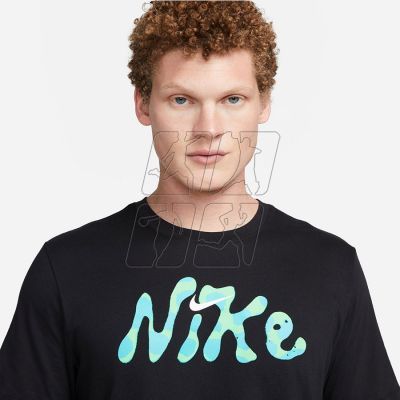 8. Nike DF M T-shirt FJ2367-010