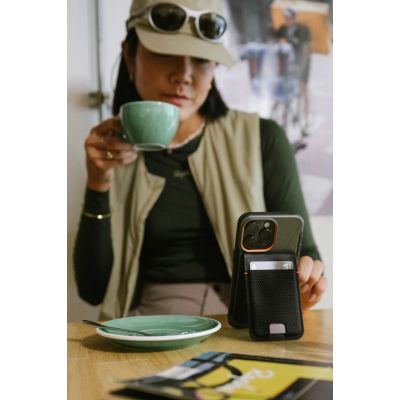 10. Urban Armor Gear 964445113940 Cell Phone Case Accessory