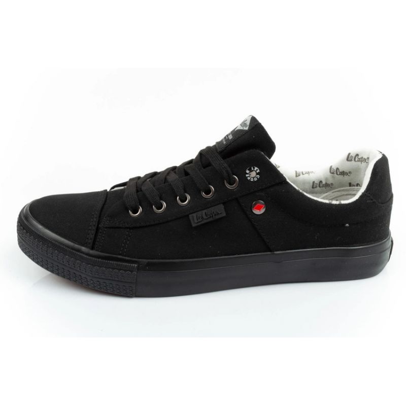 2. Lee Cooper M LCW-22-31-0897M shoes
