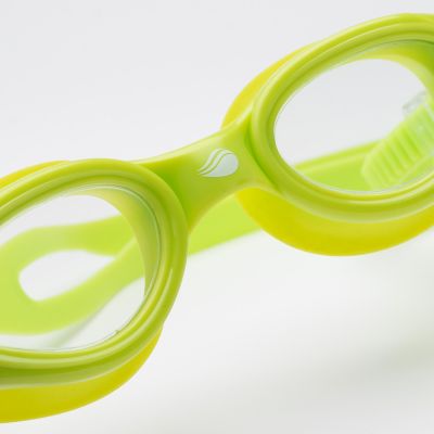 2. Children’s Swimming Goggles VISIO JR