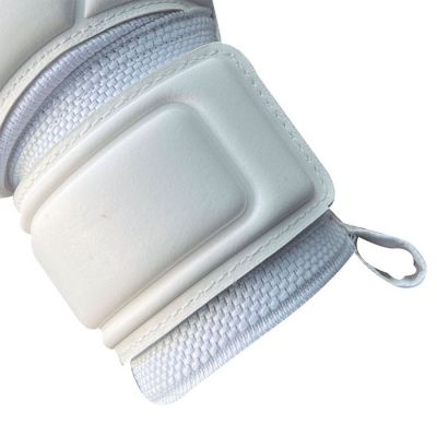 4. 4keepers Champ Carbo VII RF2G M S994133 Gloves