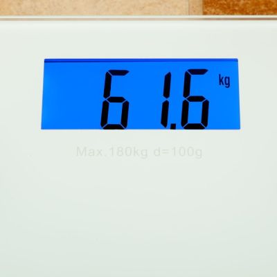 4. ELDOM SMART PERSONAL SCALE TWO 550B ULLIE MEASURING FAT, MUSCLE, BMI, BODY WATER, DEDICATED APP.