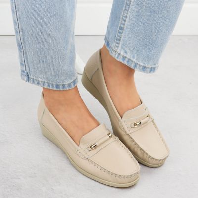 13. Women's black worker boots with socks Sabatina