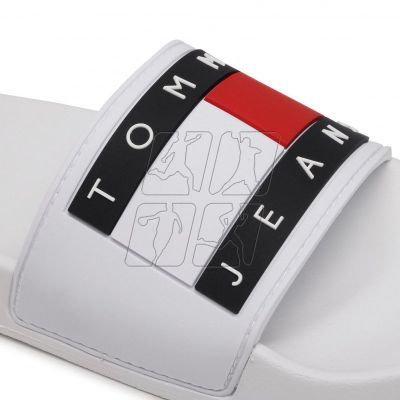 7. Tommy Jeans Flag Pool Slide W EN0EN01378-YBR flip-flops