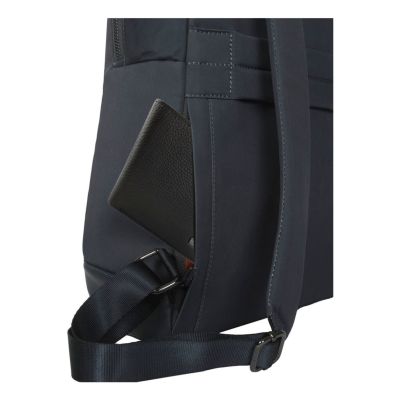 6. Targus Avila Backpack