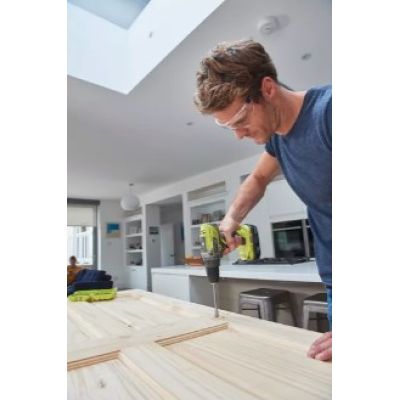 7. 18V RYOBI R18DD3 cordless drill/driver