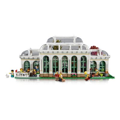 4. LEGO Ideas 21353 - Botanical Garden