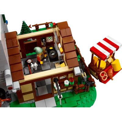 13. LEGO Icons 10332 Medieval Town Square