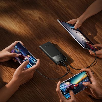 7. Baseus Star-Lord 10000mAh 22.5W Powerbank with Digital Display and 30cm USB-C 3A Cable - Black