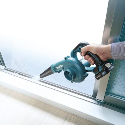 3. Makita UB100DZ uncategorized