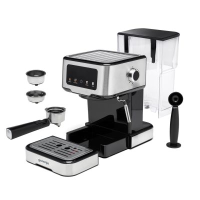 6. Gorenje ESCM15CD 15 bar espresso machine
