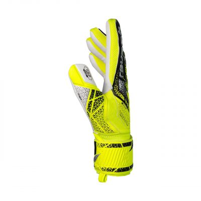 4. Reusch Attrakt Grip M 5570815 2014 Goalkeeper Gloves