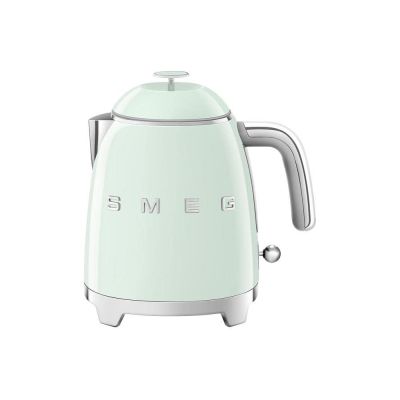 18. SMEG kettle model KLF05PGEU mini 0.8L pastelgreen