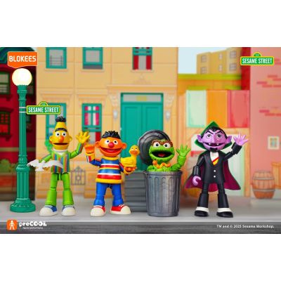 5. BLOKEES SESAME STREET FIGURES preCOOL S1 - COUNT VON COUNT