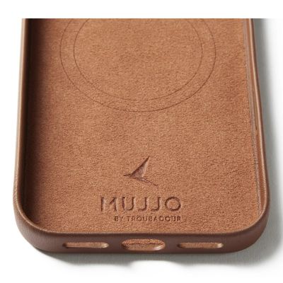 4. Mujjo Wallet Leather Case - MagSafe compatible leather case for iPhone 17 Pro Max (tan)