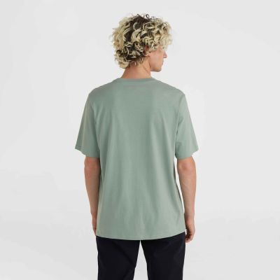 10. O'Neill Mix & Match Floral Graphic T-Shirt M 92800613889