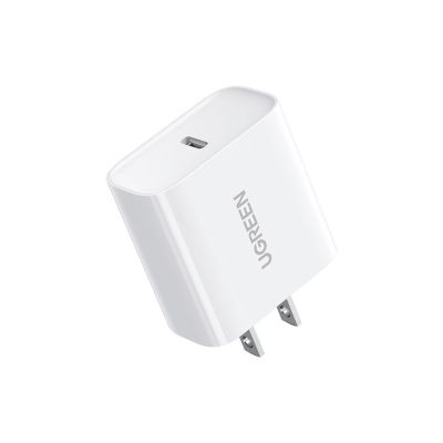 3. Ugreen CD137 Charger 1x USB-C 3 A (57370-uniw)