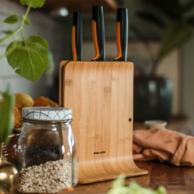 4. Fiskars Functional Form 4-piece Knife Block with Holes