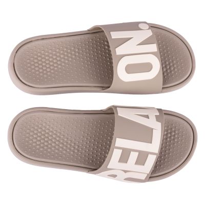 3. Women’s SPEEDY Slides