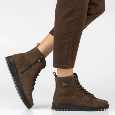 6. Women's brown suede leather ankle boots Filippo DBT7273