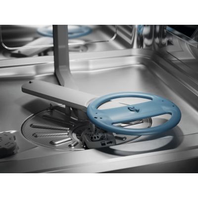 6. Built-in dishwasher ELECTROLUX E62LD100S