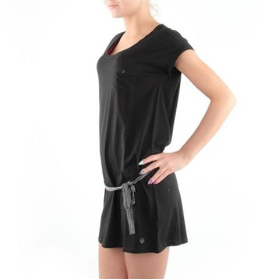 4. Lee Easy Dress T-shirt 41EEV01