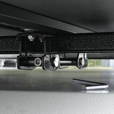 20. OFFLANDER ANTI-THEFT MOUNTING BRACKETS