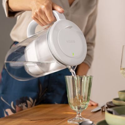 11. Brita Glass filter jug + 2 MaxtraPro PP cartridges (blue; 2.5l)