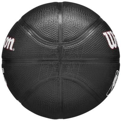 7. Ball Wilson Team Tribute Chicago Bulls Mini Ball Jr. WZ4017602XB