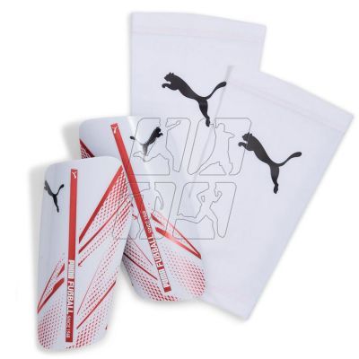 2. Puma Attacanto Sleeve shin guards 030887-01