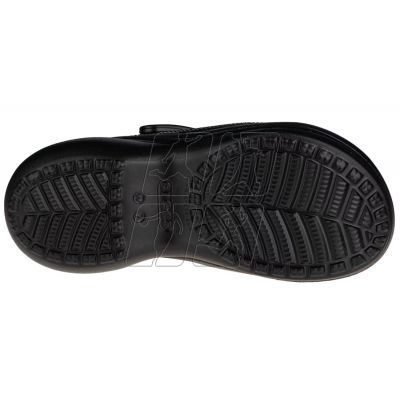 8. Crocs Classic Bae Clog W 206302-001