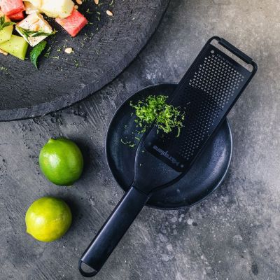 2. Microplane 43004 Hand Grater/Spiralizer Flat Grater Black