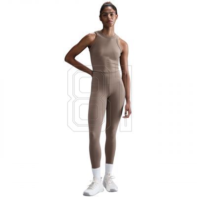 5. Nike Dri-Fit One Fitted Crop W T-shirt FN2806 233