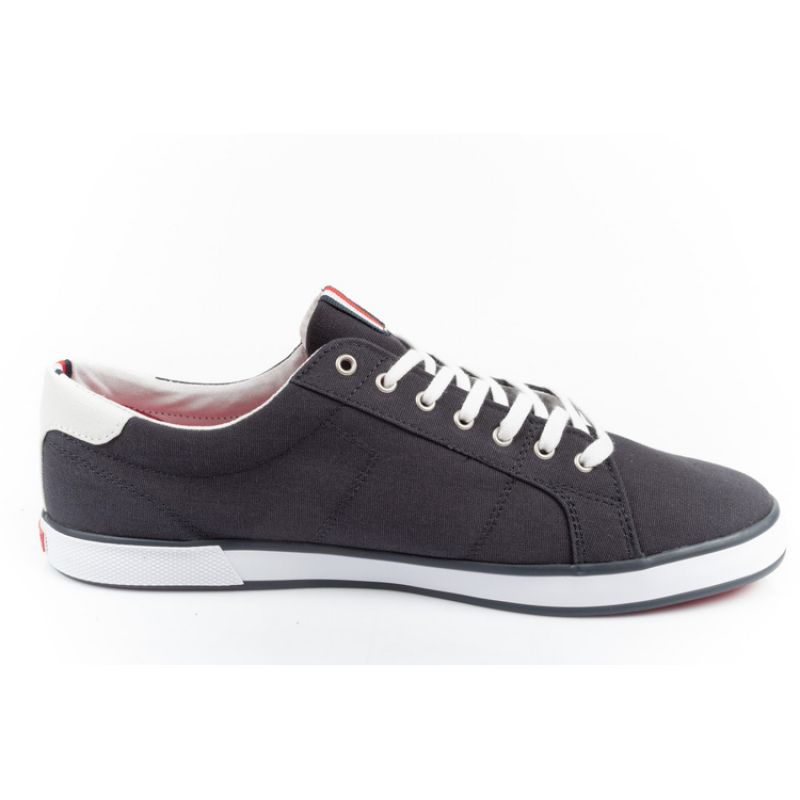 3. Tommy Hilfiger sneakers M FM0FM00596403