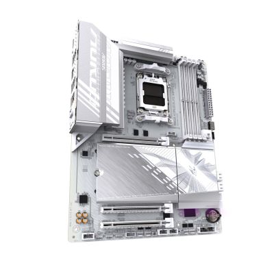 3. Gigabyte B850 AORUS ELITE WF7 ICE Motherboard