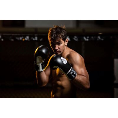 20. 10oz Boxing Gloves - Classic White - Origin Series