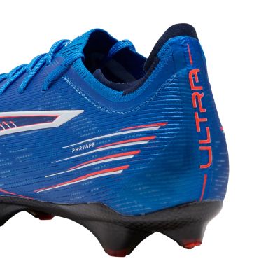 9. Puma Ultra 6 Carbon FG M 108512 01 football boots