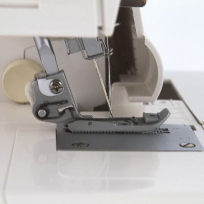 2. Coverlock Łucznik 820D-3 (Coverstitch machine)