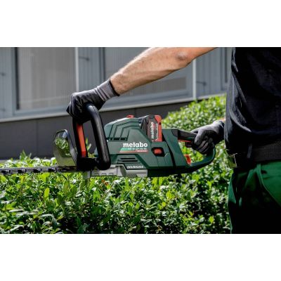 6. Metabo HS 18 LTX BL 55 Carcass Hedge Trimmer