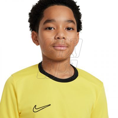 3. Nike Dri-Fit Academy 25 SS Jr T-Shirt FZ9758 719