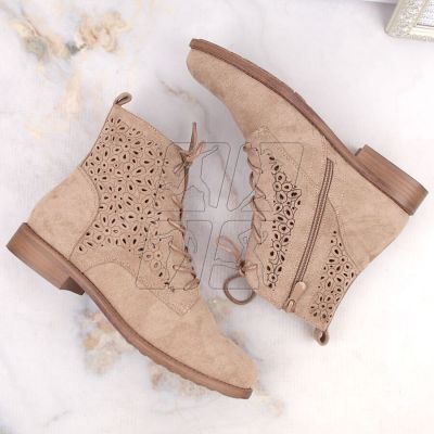 6. S.Barski W OLI244 beige suede ankle boots