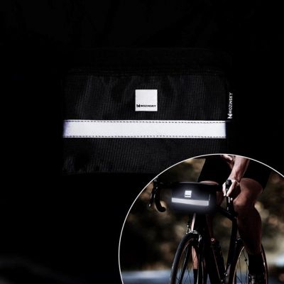 7. Wozinsky Bicycle Handlebar Bag with Phone Case, 2 l, Black (WBB12BK)