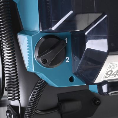 21. 2x18V Battery-free Lawn Mower with DLM462Z MAKITA Drive