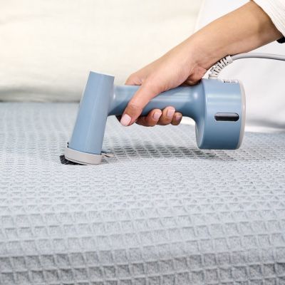 4. Taurus Sliding Care Compact 1600W Steamer