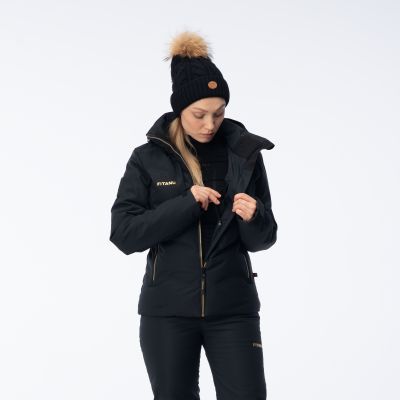 12. Women's CERTIS PRIMALOFT Quilted Winter Jacket
