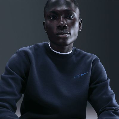 3. Nike Chelsea FC Club sweatshirt HQ1478-451